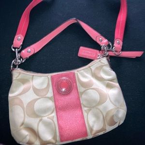 Medium size crossbody/ shoulder coach purse